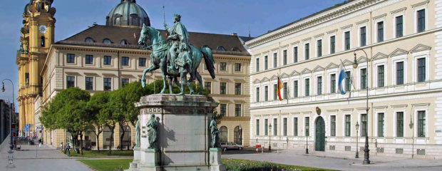 Ansicht des Bayerischen Staatsministeriums des Innern, für Bau und Verkehr in München